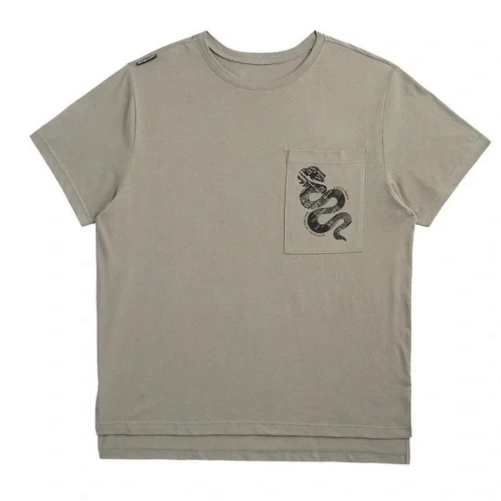 NEW Taylor Swift Reputation Green Pocket Tour Tee with Snake Design- Size SMALL